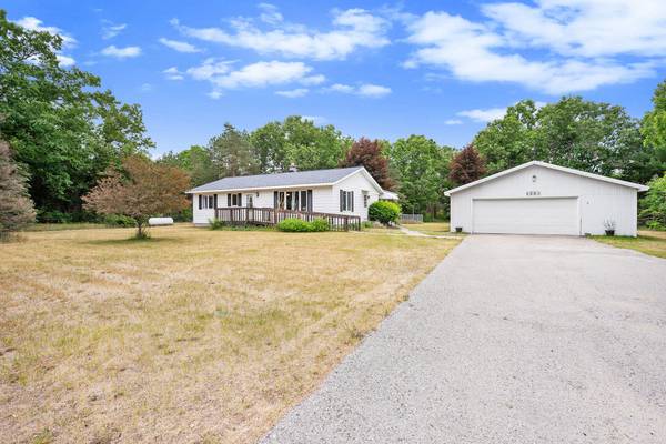 5565 Holton Whitehall Road, Holton, MI 49425