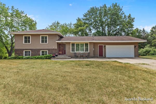 438 126th Avenue, Shelbyville, MI 49344