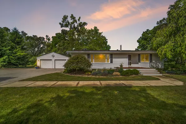 10380 Clinton Road, Manchester, MI 48158