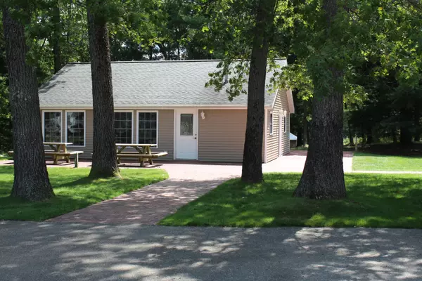 Baldwin, MI 49304,9443 S Lazy Lane #40