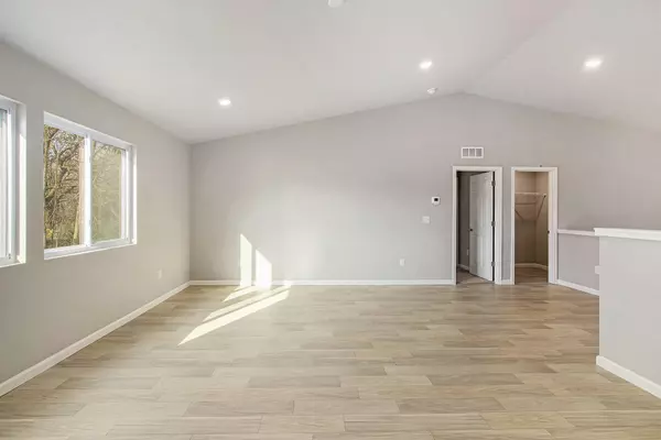 Brooklyn, MI 49230,130 Lighthouse Lane