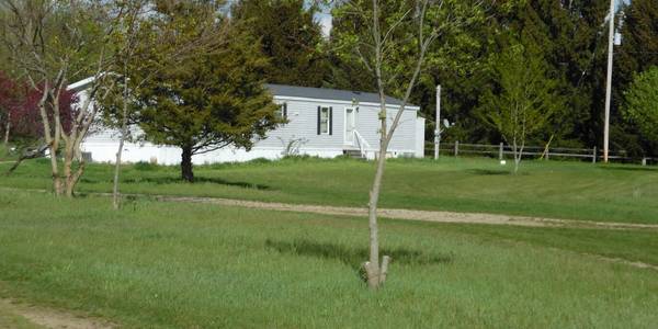 4842 Old Plank Road, Onondaga, MI 49264