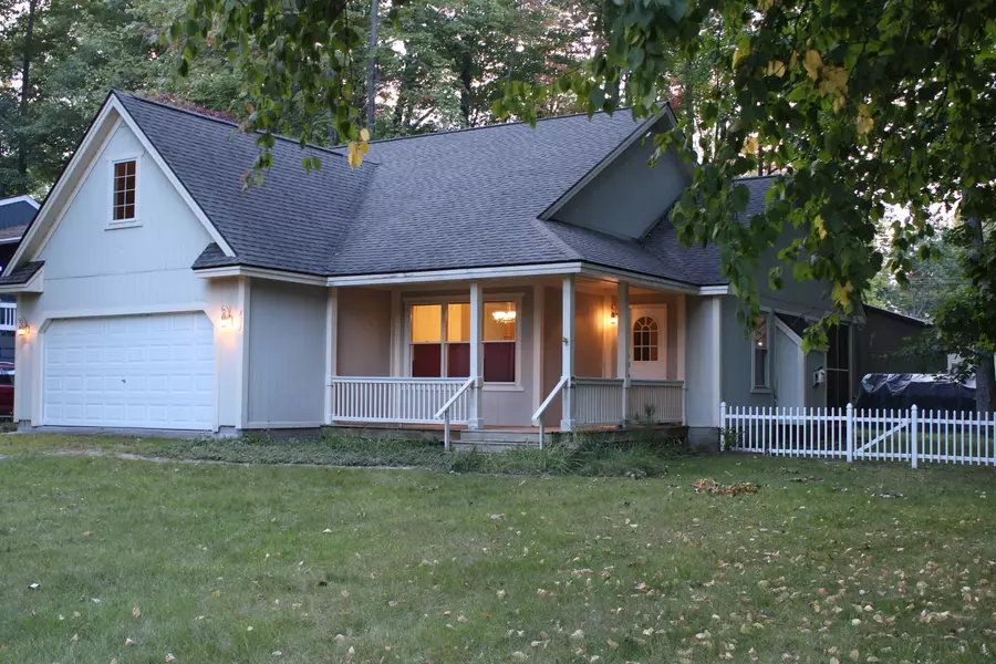 427 Chippewa Trail, Houghton Lake, MI 48651