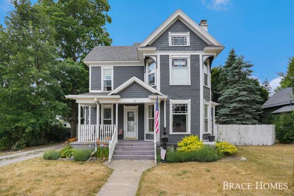 57 Maple Street, Sparta, MI 49345