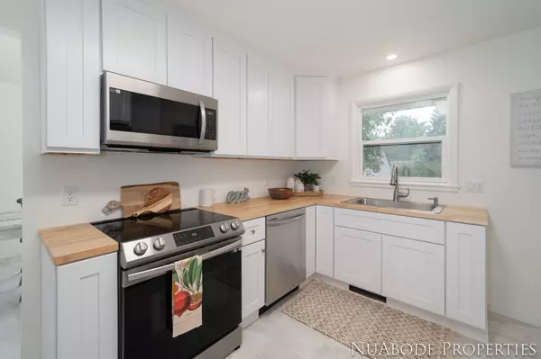 641 3 Mile NE Road Grand Rapids, MI 49505