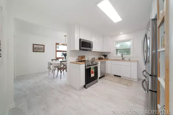 641 3 Mile NE Road Grand Rapids, MI 49505