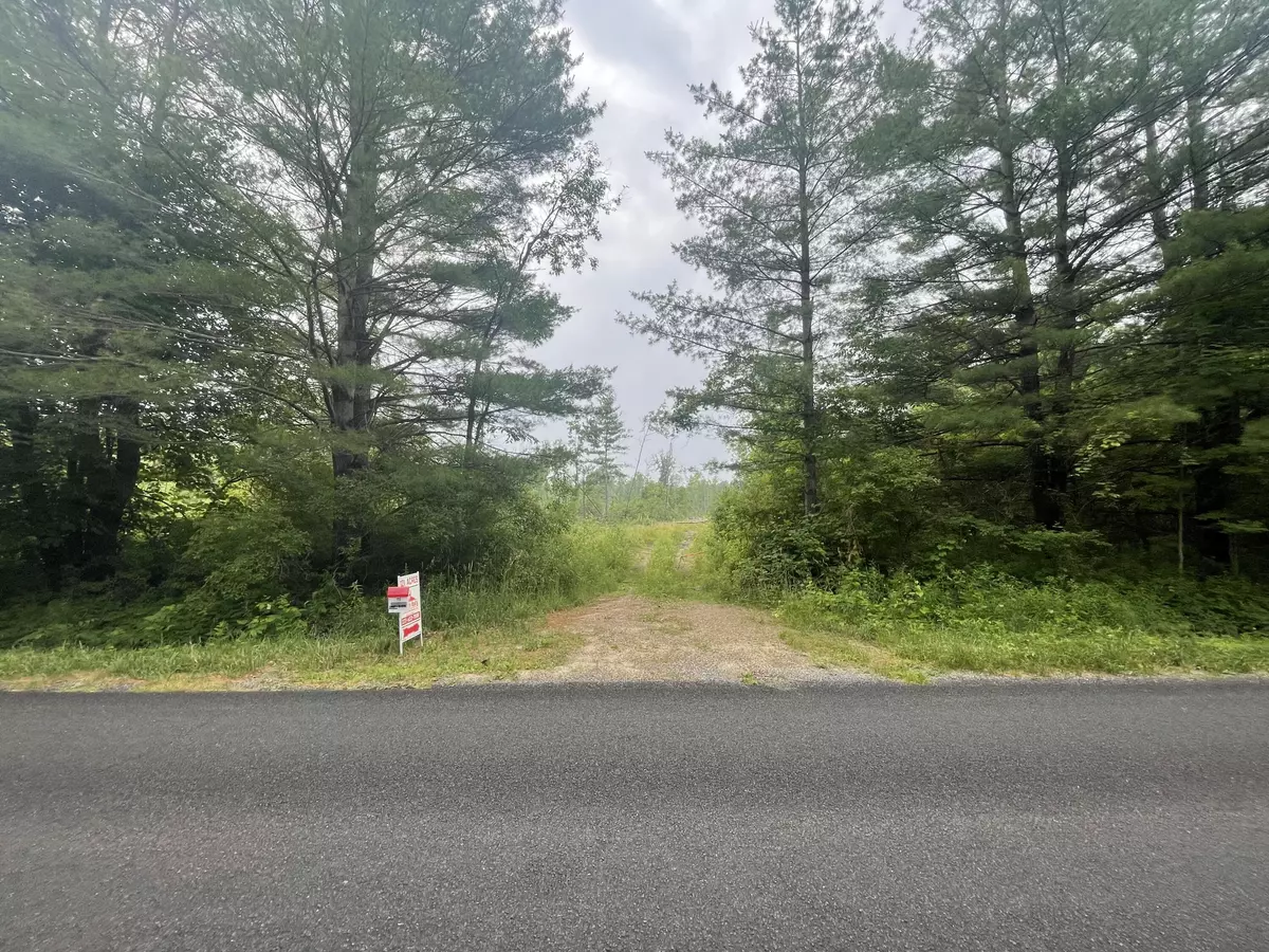Newaygo, MI 49337,121.81 E 36th Street