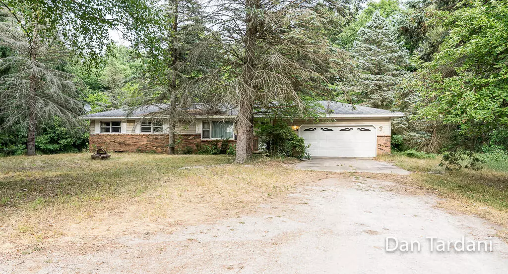 5938 Johnson Road, Fruitport, MI 49415