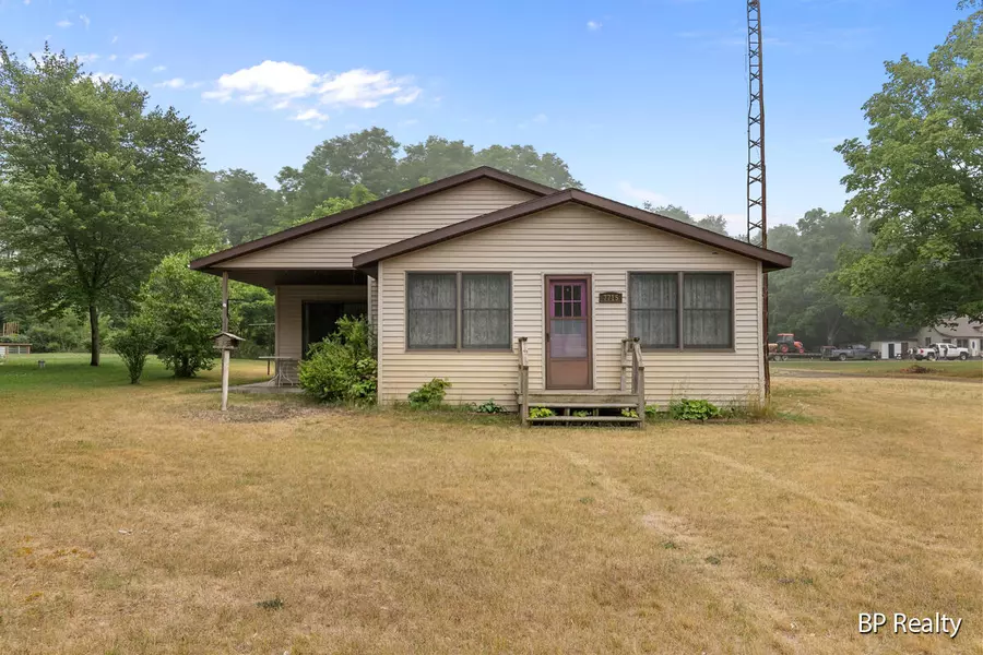 7715 Munger Road, Ravenna, MI 49451
