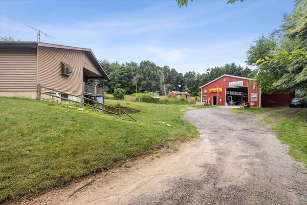 53650 Griffis Road, Dowagiac, MI 49047