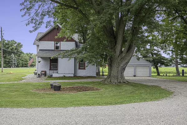 6158 E W Avenue, Vicksburg, MI 49097