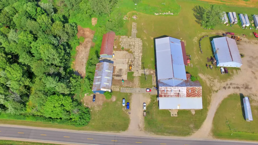 4818 N Wyman Road, Edmore, MI 48829