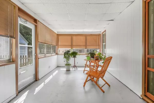 1438 Hope SE Street Grand Rapids, MI 49506