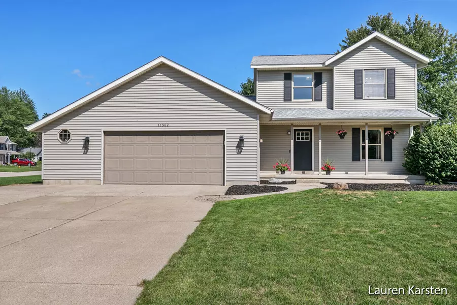 11502 Hunters Meadow Drive, Allendale, MI 49401