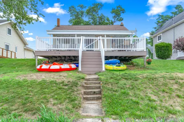 Bronson, MI 49028,334 Lloyd Lane