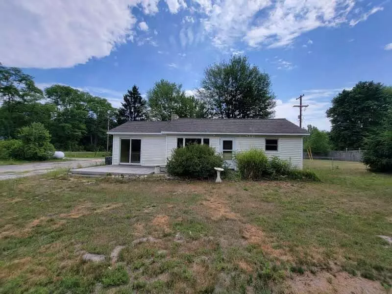 Fruitport, MI 49415,6383 Cline Road