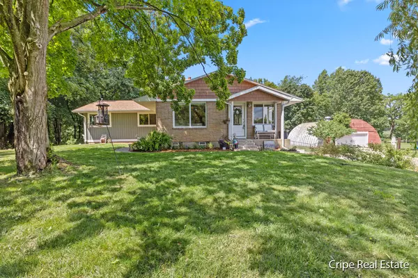 Ada, MI 49301,1422 Parnell SE Avenue