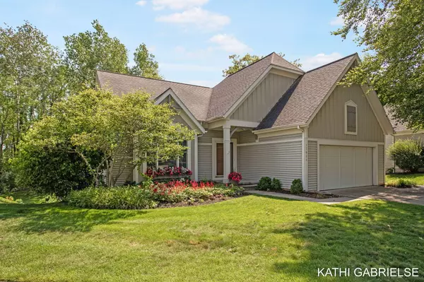 17824 Wildwood Springs Parkway, Spring Lake, MI 49456