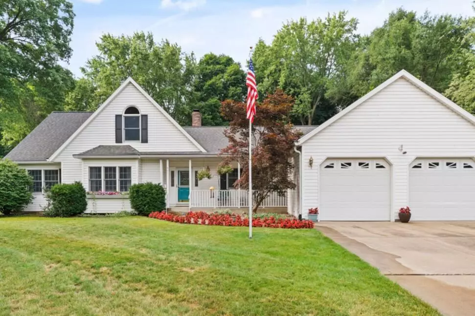 Three Rivers, MI 49093,501 Tulip Lane