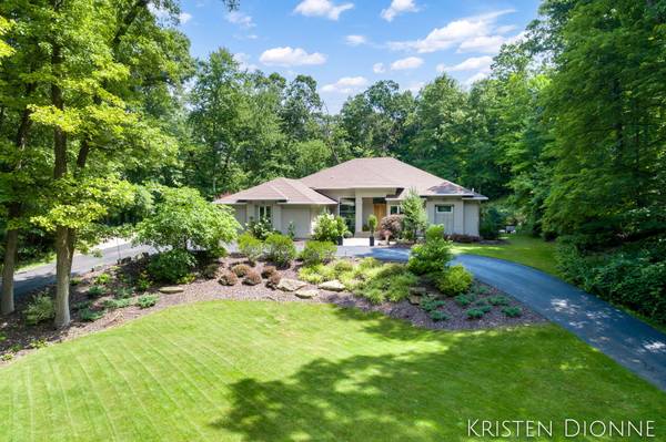 1030 Autumn Ridge NE Drive, Ada, MI 49301