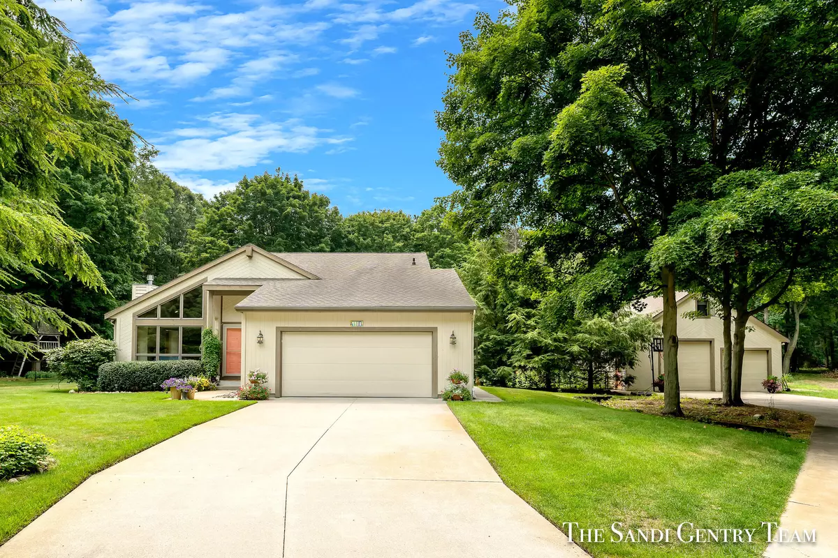 West Olive, MI 49460,9981 Hiawatha Drive