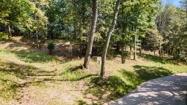 195 Dunegrass Ridge, Saugatuck, MI 49453