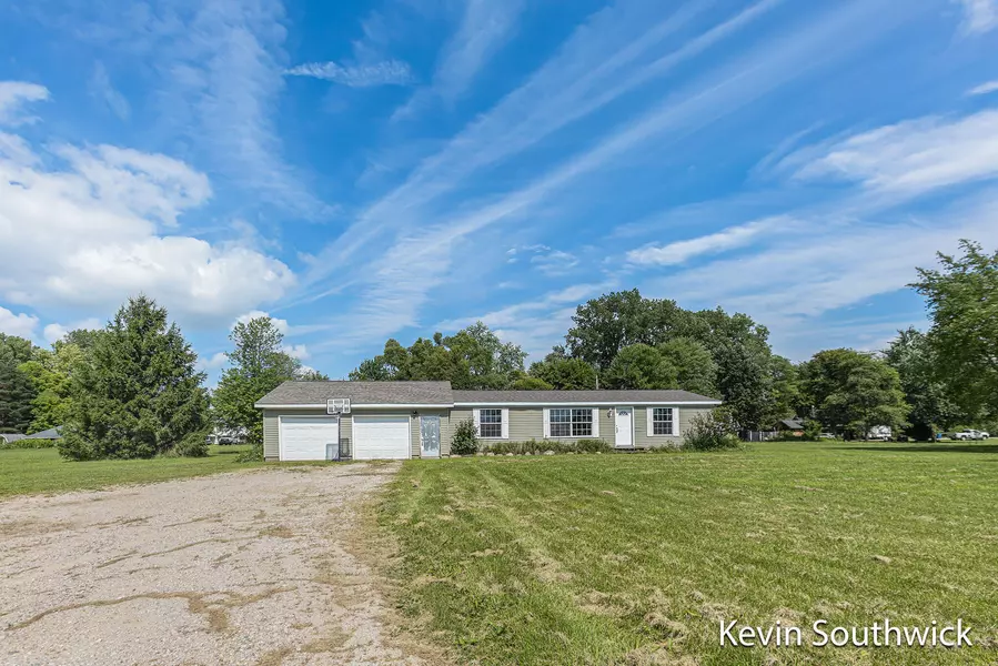 13918 W MCBRIDE Road, Coral, MI 49322