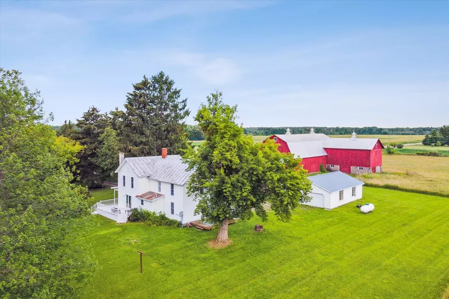 2424 N Maple Hill Road, Pierson, MI 49339