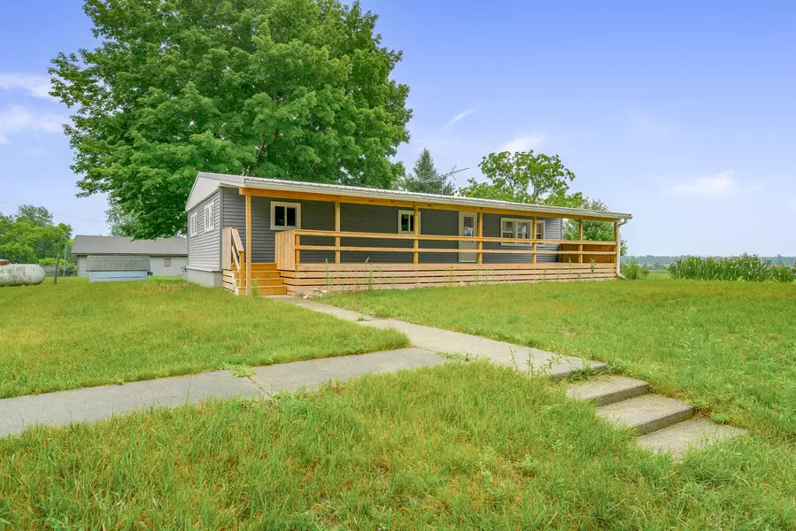 25782 18th Avenue, Gobles, MI 49055