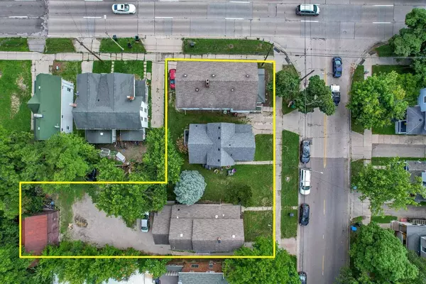 Lansing, MI 48906,910 Seymour Avenue