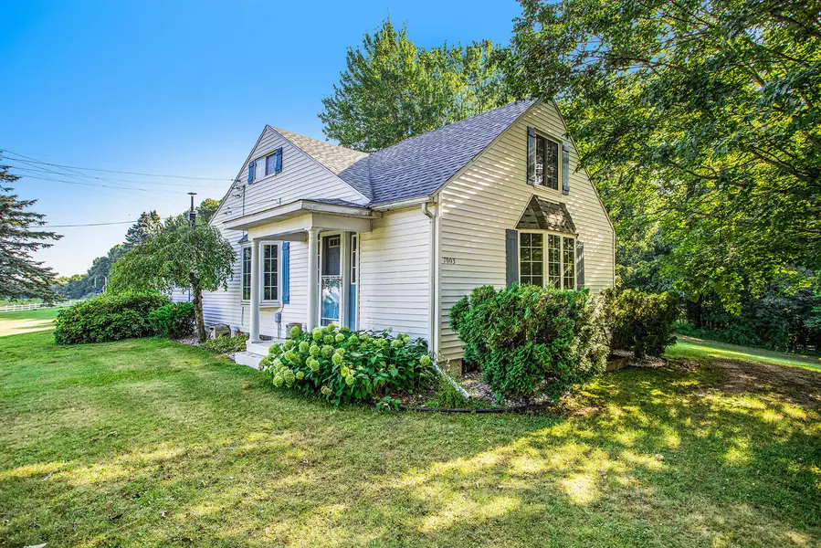 7003 J S Drive, Burlington, MI 49029