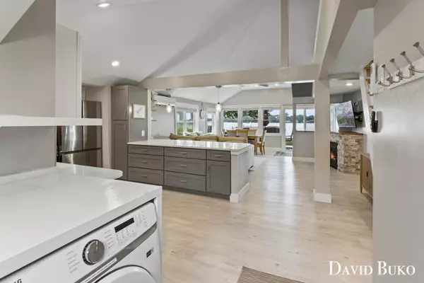 602 Eagle Point Road Lake Odessa, MI 48849