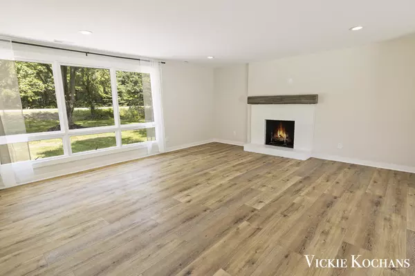 Covert, MI 49043,76159 County Road 378