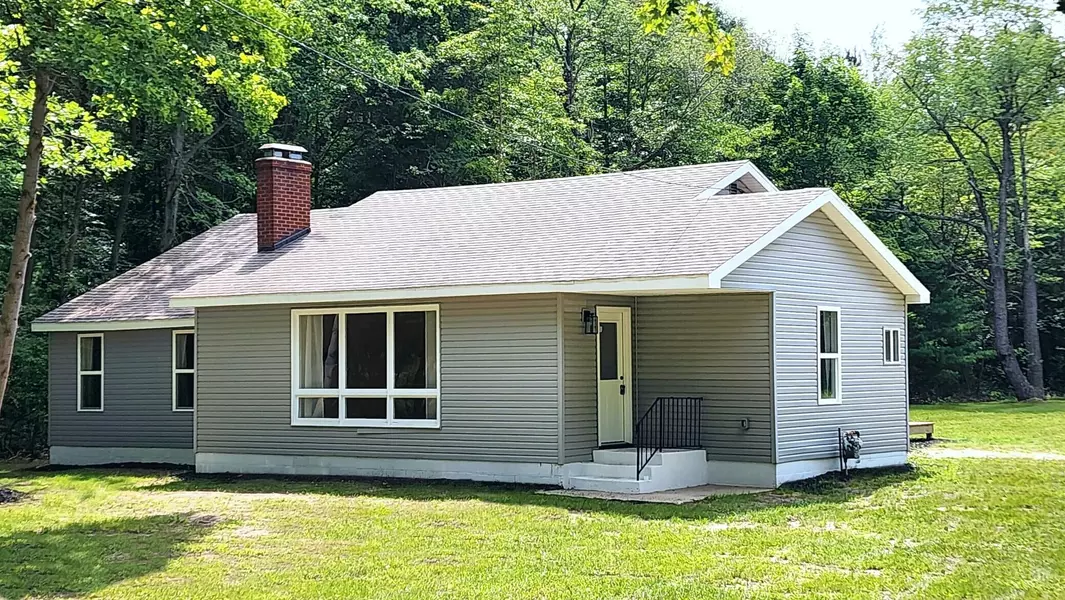 76159 County Road 378, Covert, MI 49043