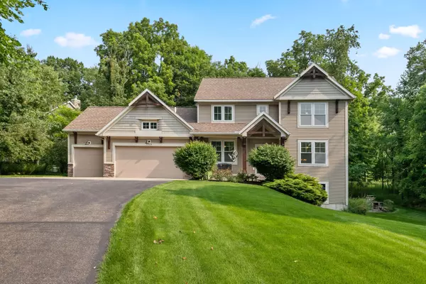 7573 Tannon Trail, Alto, MI 49302