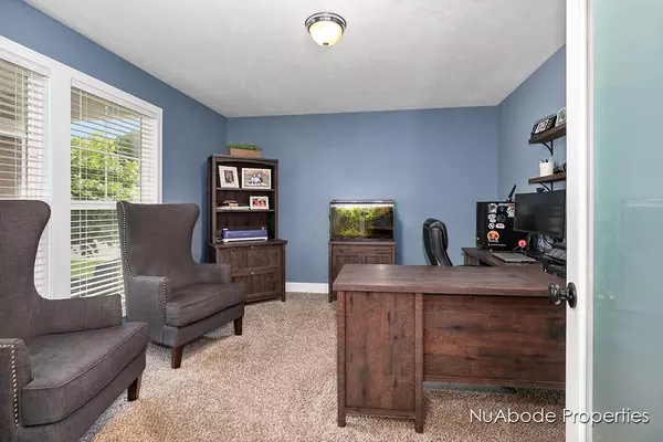 2976 E Morgan Trail Rockford, MI 49341