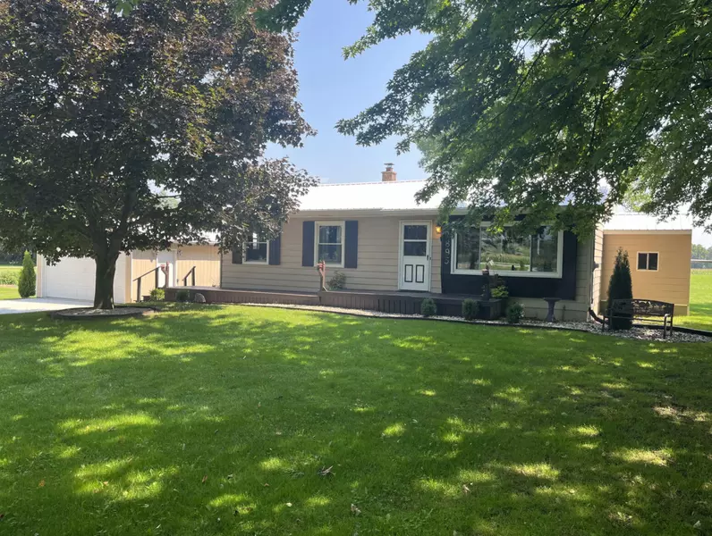 12895 S Keefer Highway, Sunfield, MI 48890