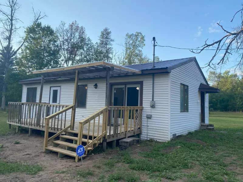 3354 S Princeton-Way Avenue, Baldwin, MI 49304
