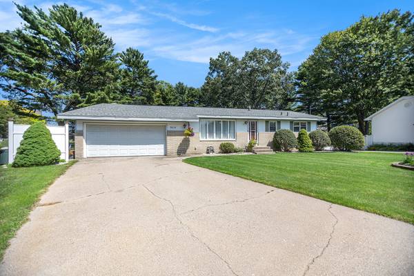 3014 Griesbach Street, Norton Shores, MI 49441