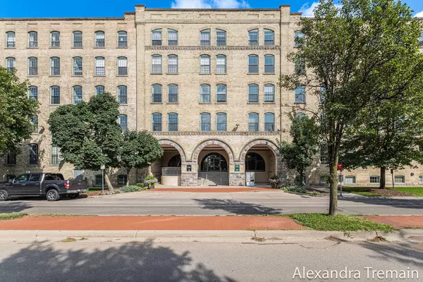 940 Monroe NW Avenue #339, Grand Rapids, MI 49503