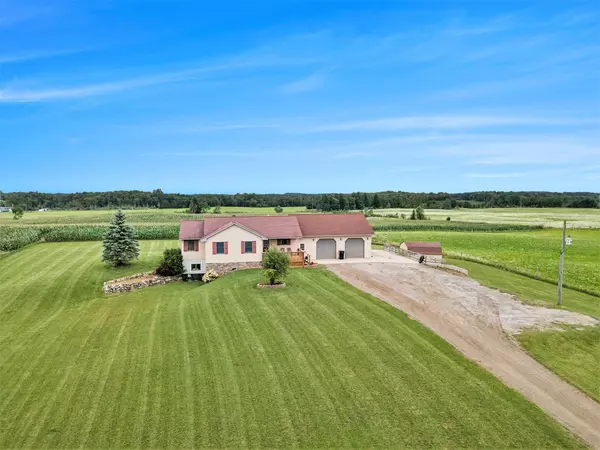 8123 E 16 Mile Road, Paris, MI 49338