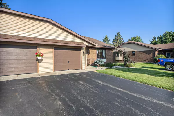 Hudsonville, MI 49426,5107 Ridgeview Drive