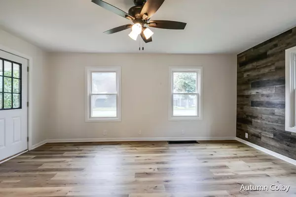 302 W Charles Street Greenville, MI 48838