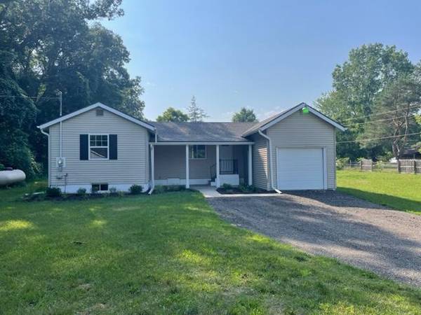 2452 54th Street, Fennville, MI 49408