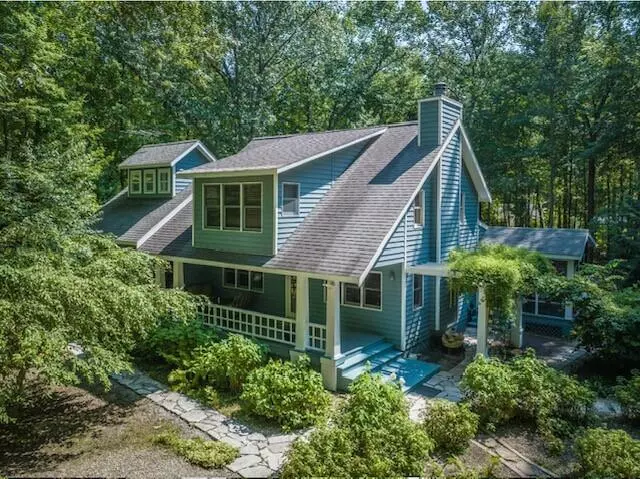 9448 California Lane, Union Pier, MI 49129