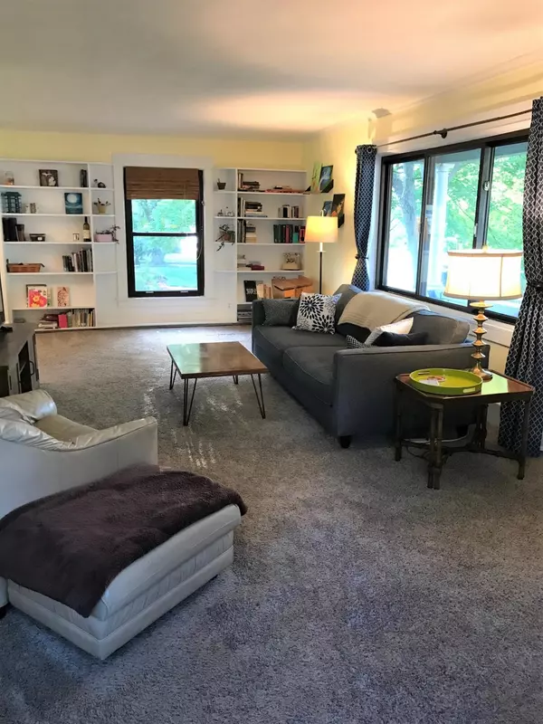 150 E Division NE Street Rockford, MI 49341