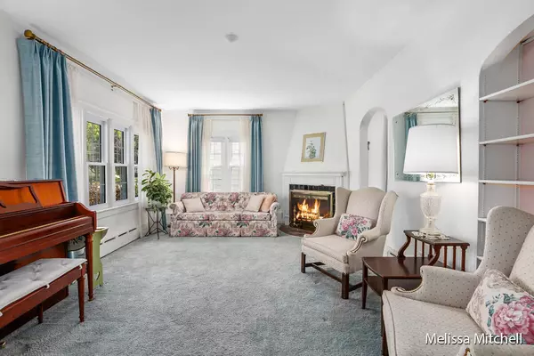 650 Deming SE Street Grand Rapids, MI 49507