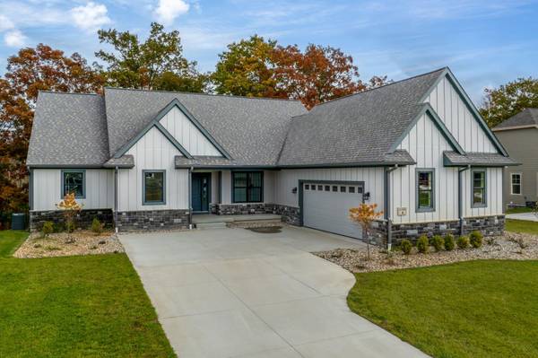 11300 Killarney Drive, Stanwood, MI 49346