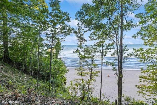 Coloma, MI 49038,6054 Dune Path