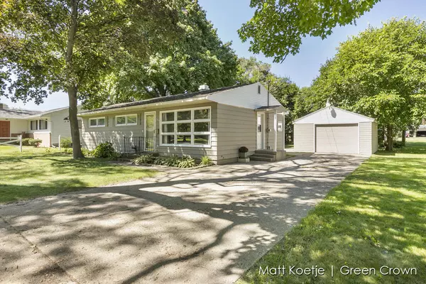 Greenville, MI 48838,706 E Judd Street